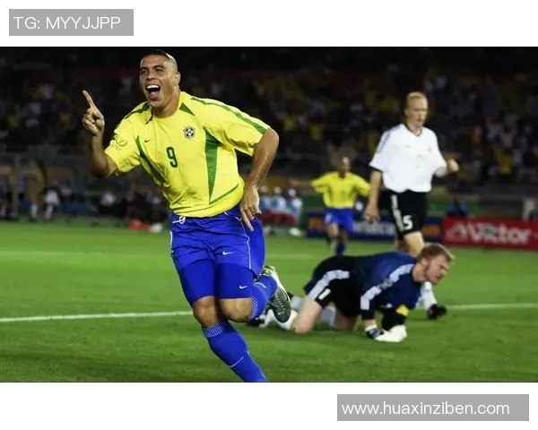 全球足球历史前十球星排名揭晓谁才是无可争议的传奇球员